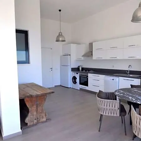Sleeps 10 With Pool Air Con And Wifi 卡尔坎