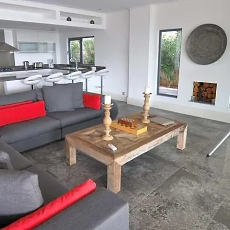 Sleeps 10 With Pool Air Con And Wifi *